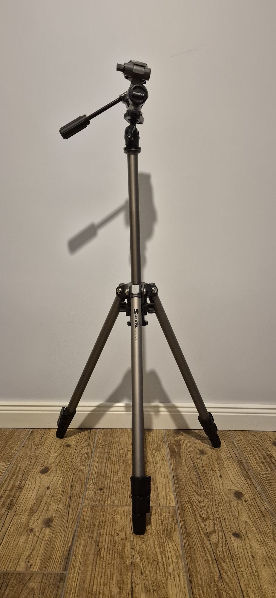 Statyw tripod Velbon Sherpa 600R, głowica Velbon PH-157Q