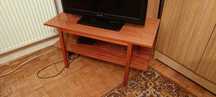 Stolik RTV z PRL