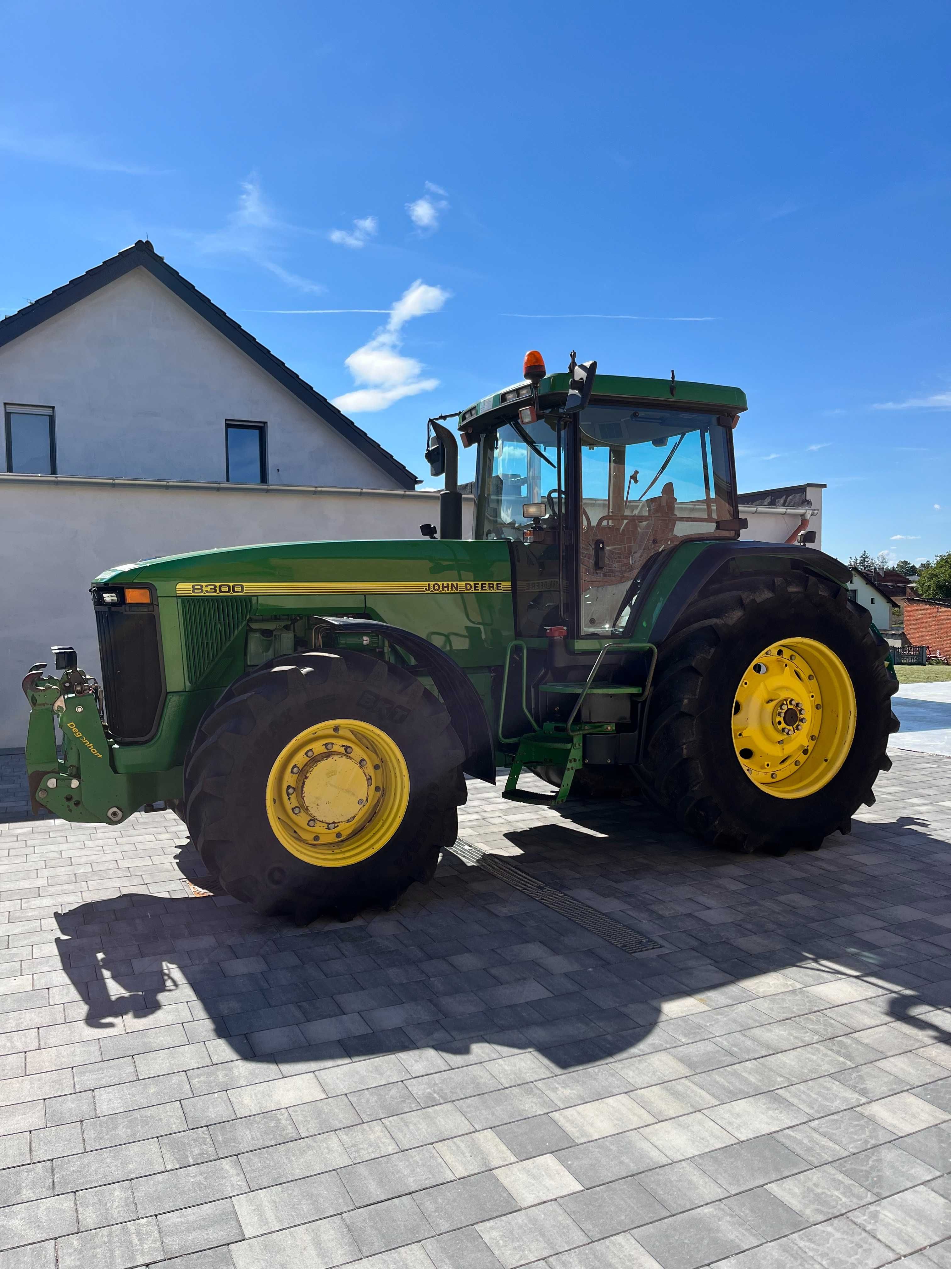John Deere 8300  Klima Pneumatyka Super Stan