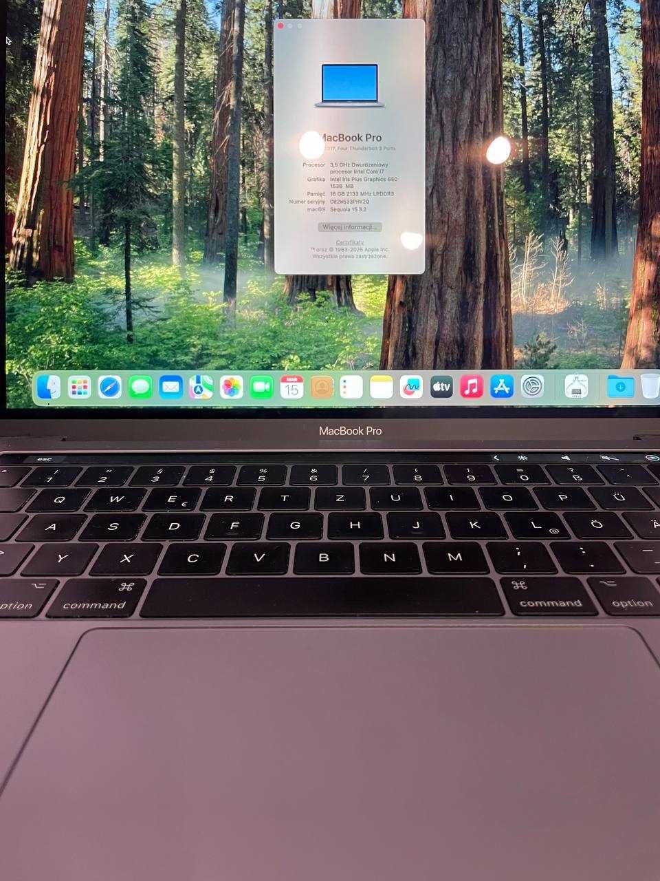 Apple MacBook Pro 13" A1706 i7-16GB RAM 256GB SSD