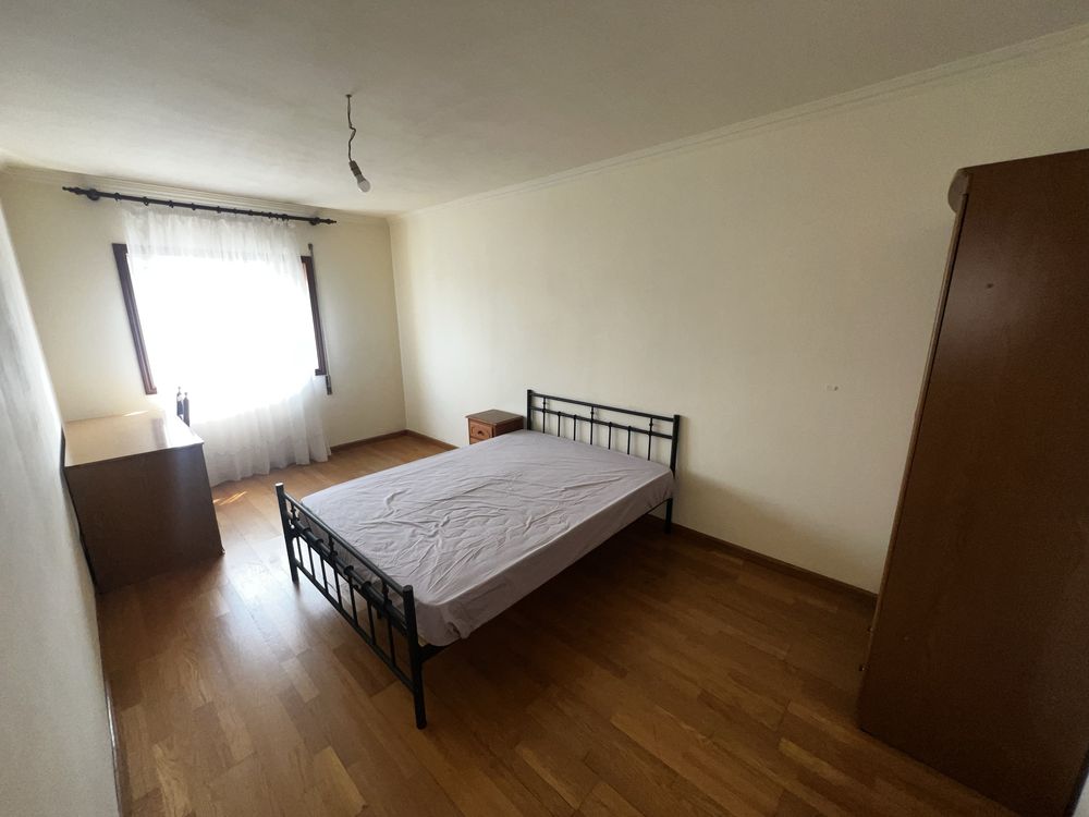 Quarto para estudante frente ao IPB mobilado