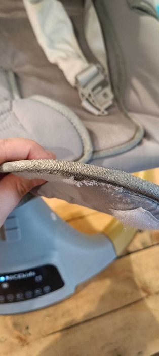 Leżaczek/Bujaczek dla niemowląt. Elektryczny + Pilot+ Bluetooth