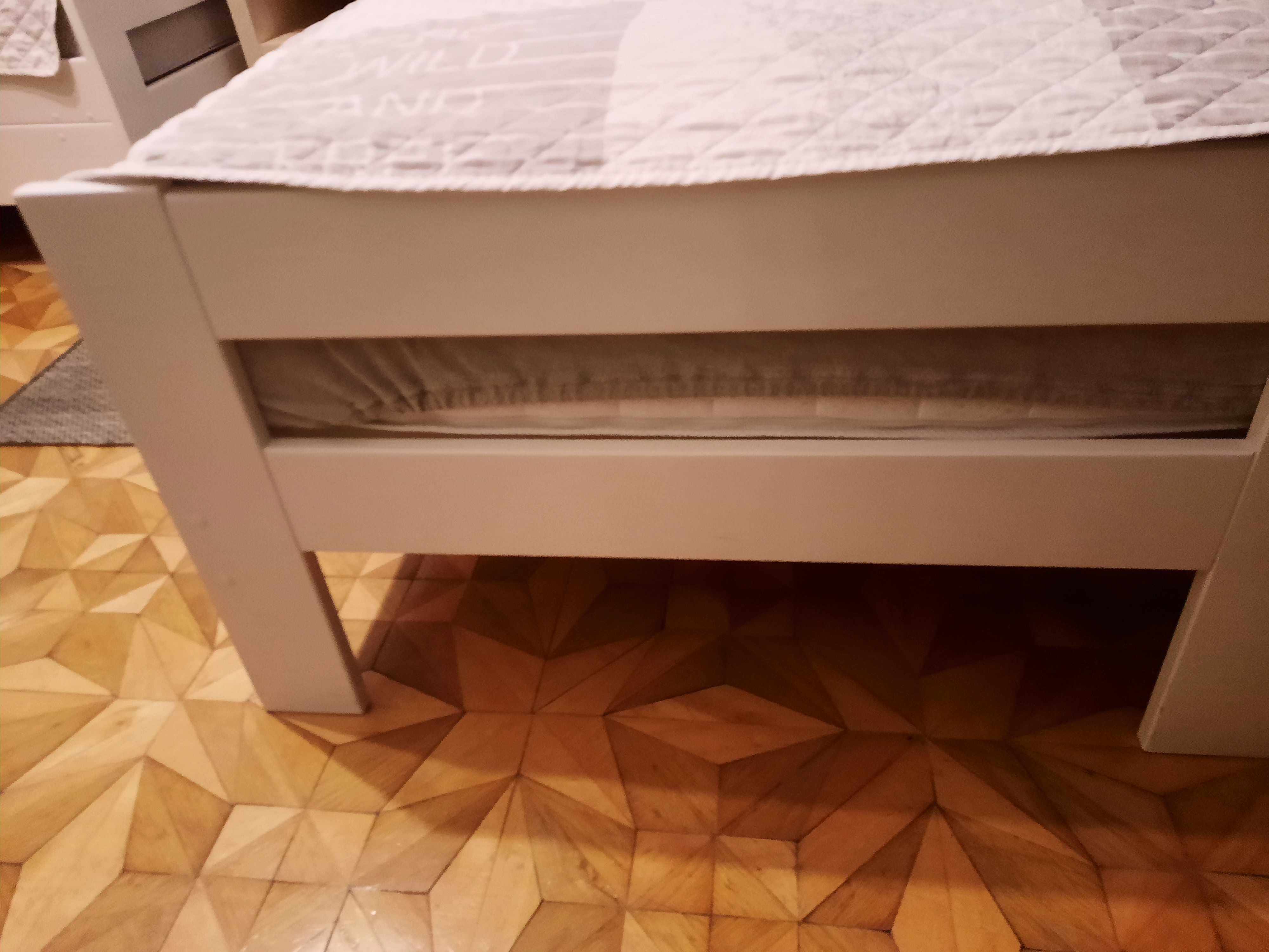 Łóżko białe z pojemnikiem 180x80 plus materac Hilding