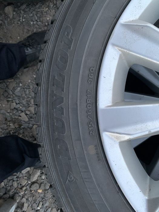 Зима 215/60 17 - 1300 грн за шт