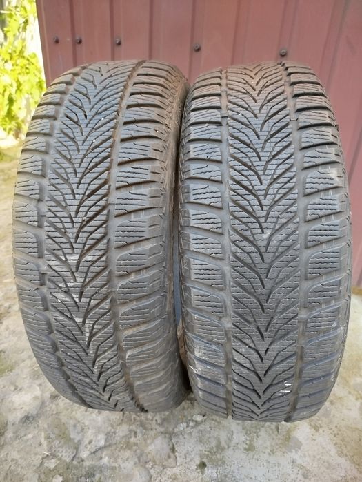Продам гуму зимову вживана205'60'16