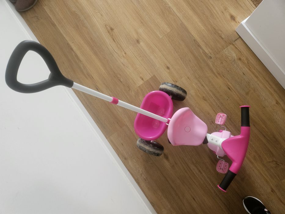 Triciclo menina Feber