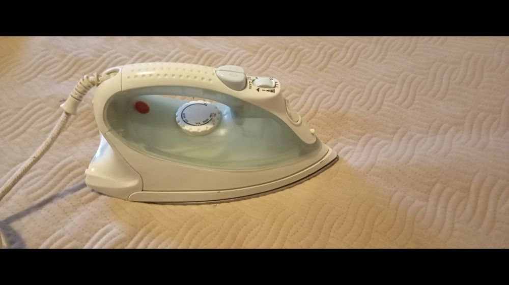 Ferro engomar como novo