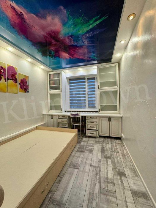 Продається 3 кімнатна квартира з автономним опаленням в р-ні вокзалу