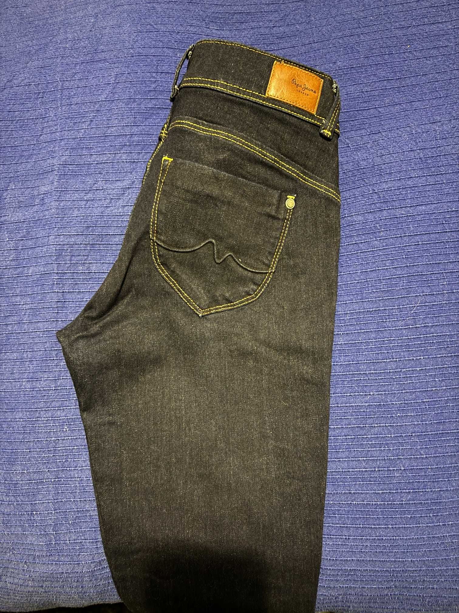 Calças Pepe Jeans novas