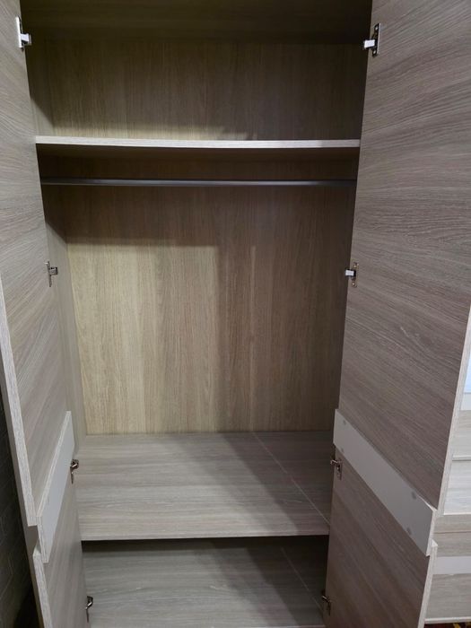 Meblościanka komoda zestaw meble pokojowe szafa RTV witryna transport