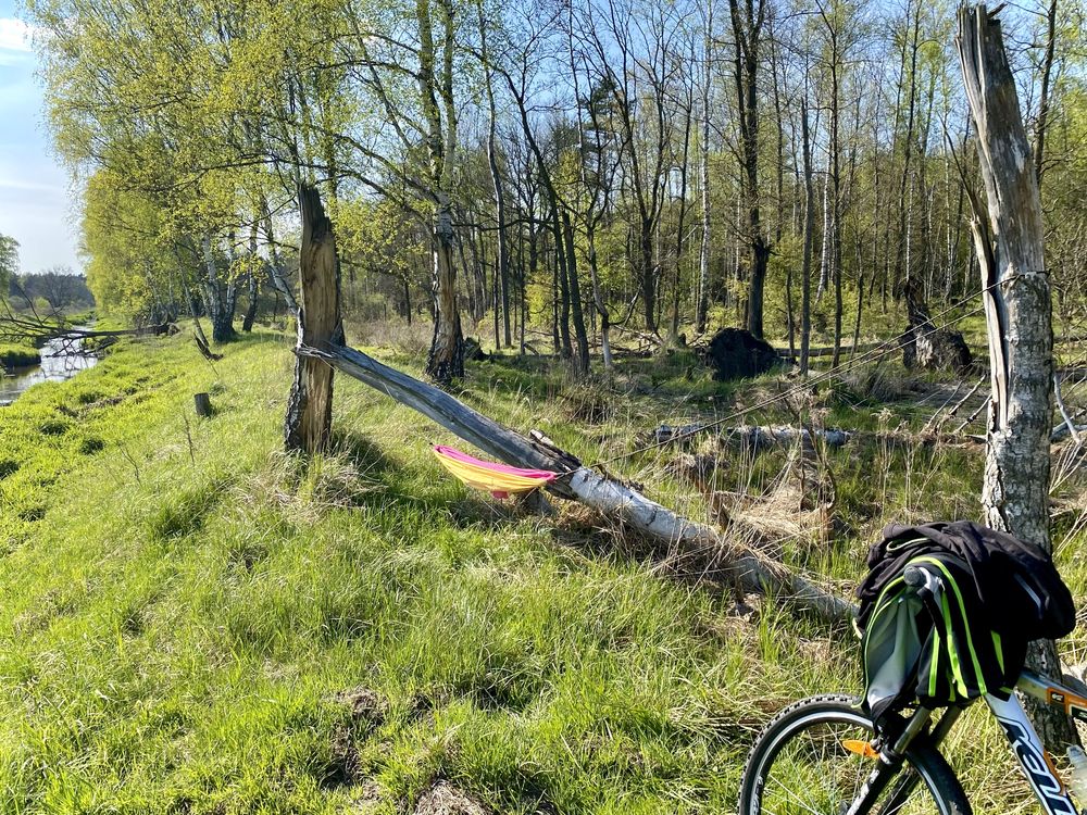 Hamak na wycieczki rowerowe, piesze, w góry, lekki i mały