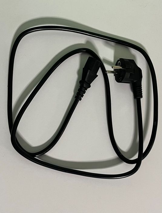 Кабель для підключення ПК та техніки 220В 1.8м