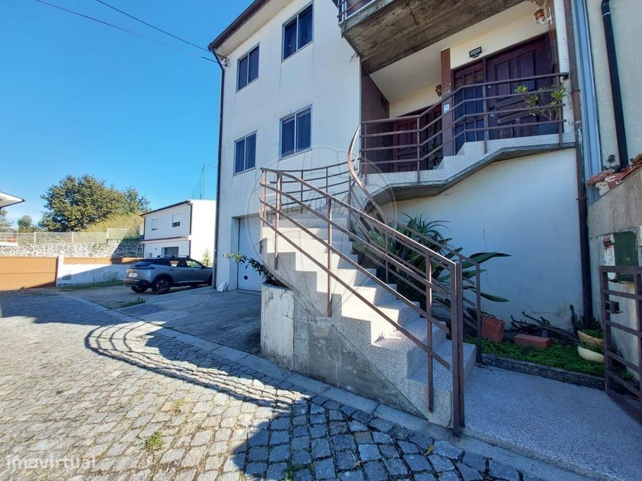 Andar moradia T2 em Real