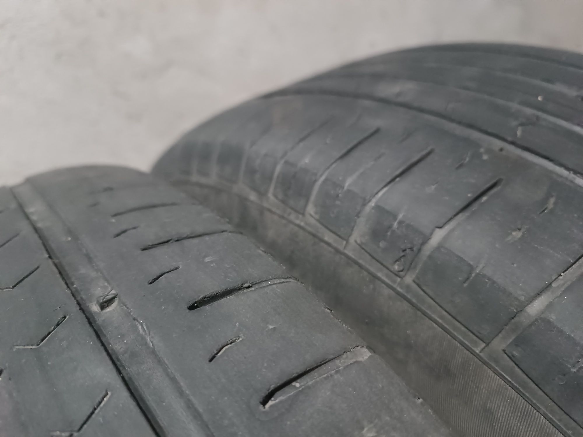Продам шини, покришки Continental 215/60 r16