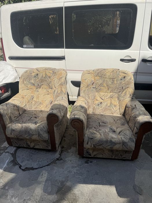 Продам два кресла б/у (самовывоз)