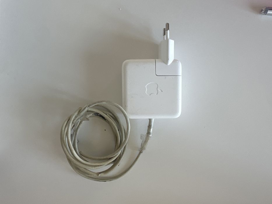 Macbook air (2016) A1135 - com fatura