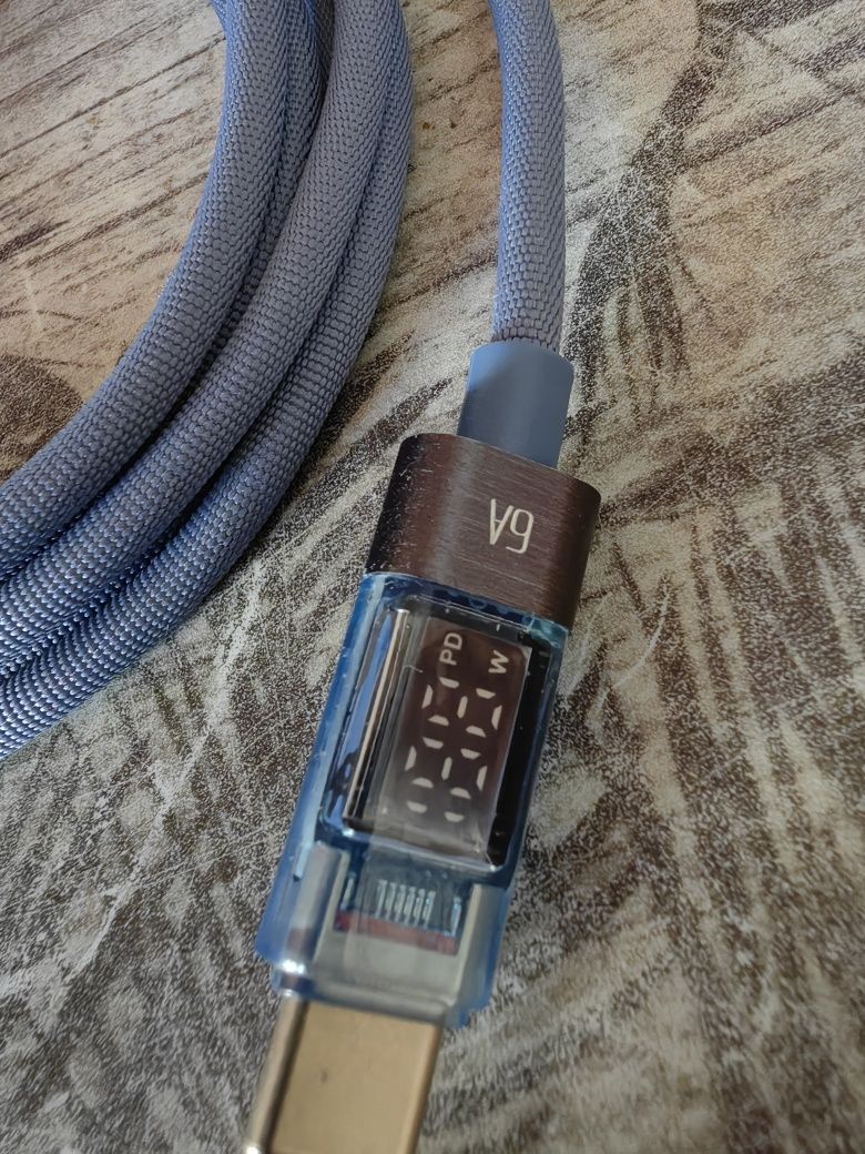 Kabel Przewód USB typ C wysokopradowy ze wskaźnikiem prądu ladowania