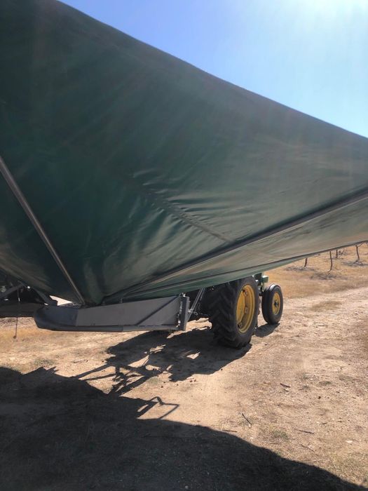 Aparafrutos de engate traseiro como novo