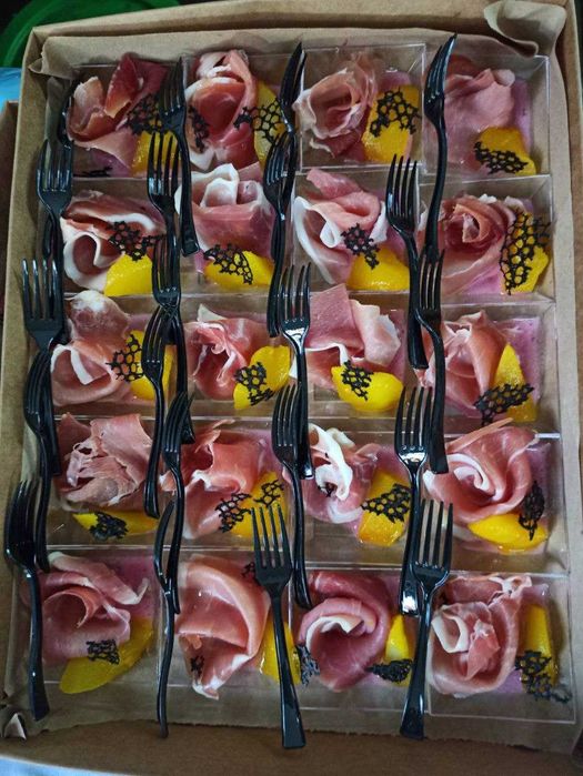 Виїзна кухня ШВИДКО. Банкет, кейтеринг у Києві, готові страви