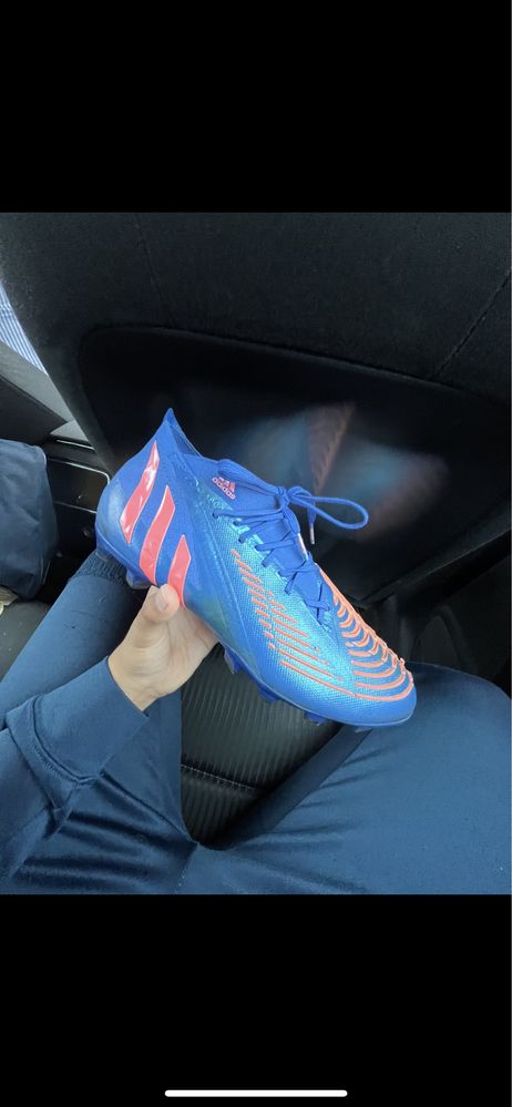 Chuteiras predator como novas 40/5