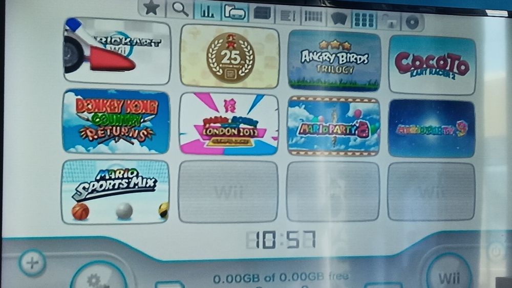 Consola Nintendo Wii Branca + 9 Jogos Nintendo + 900 Jogos Emuladore