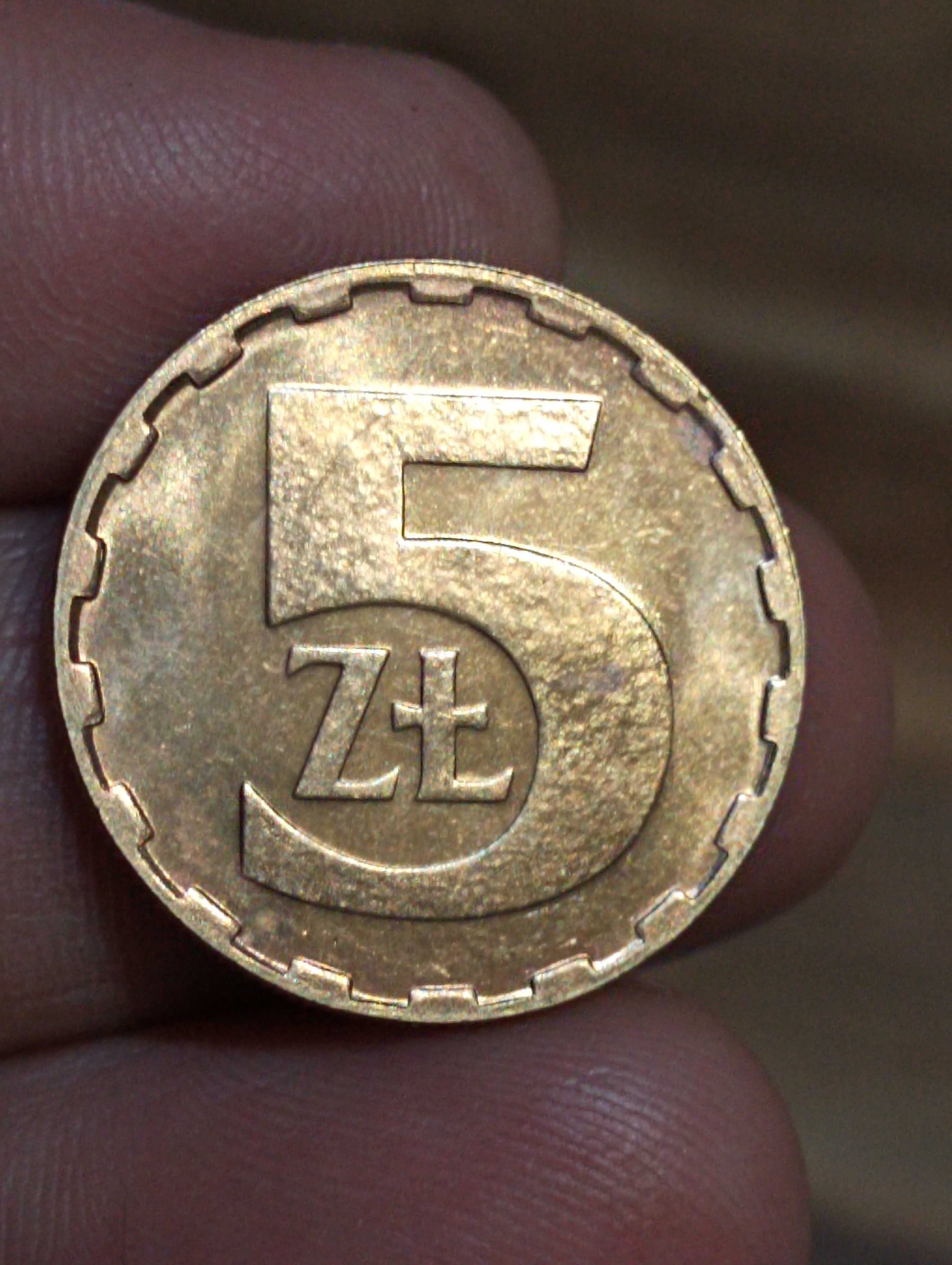 Sprzedam monete druga 5 zloty 1987 rok