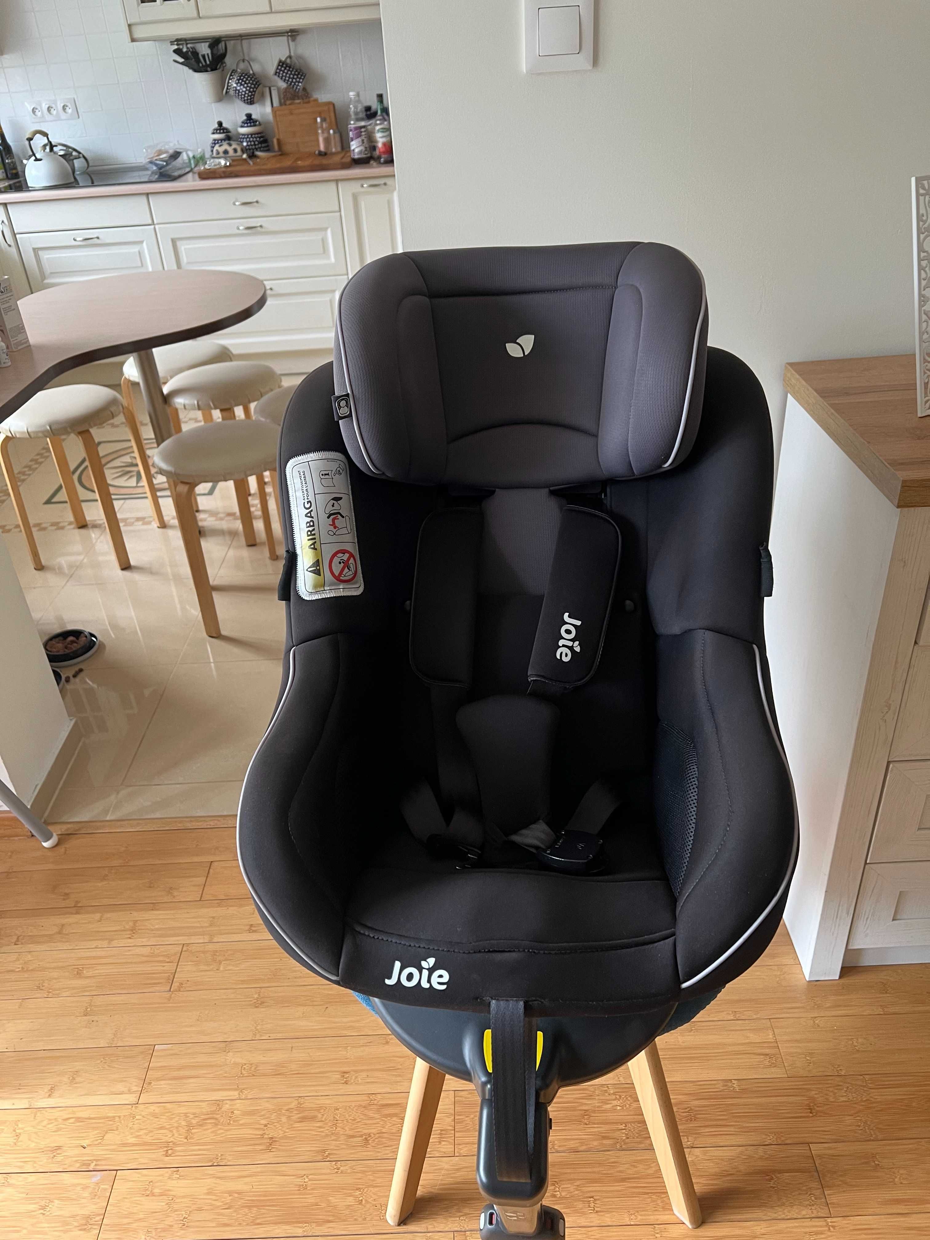 Fotelik Joie Spin 360 GTI - isofix obrotowy