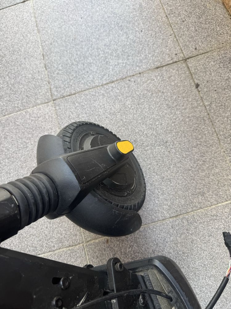 Trotinete electrica para pecas
