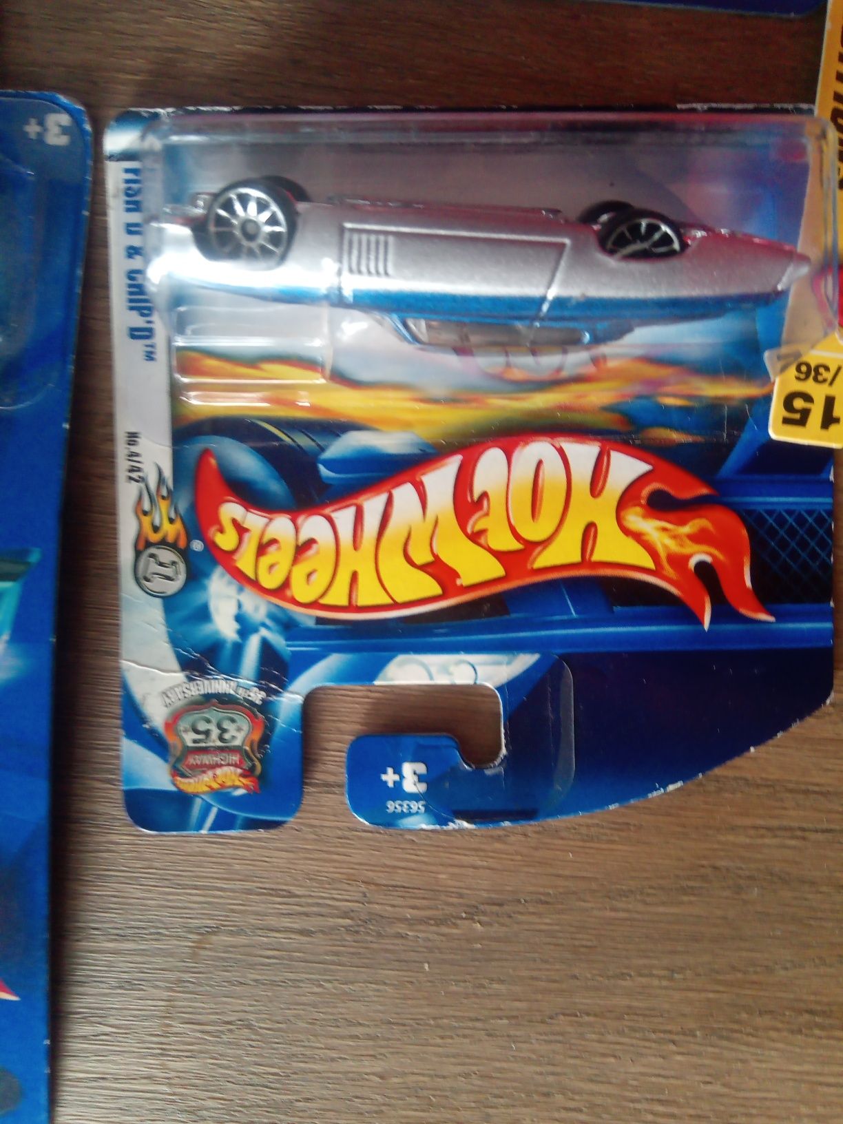 Autka Hot Wheels kolekcja vintage 4 sztuki nowe