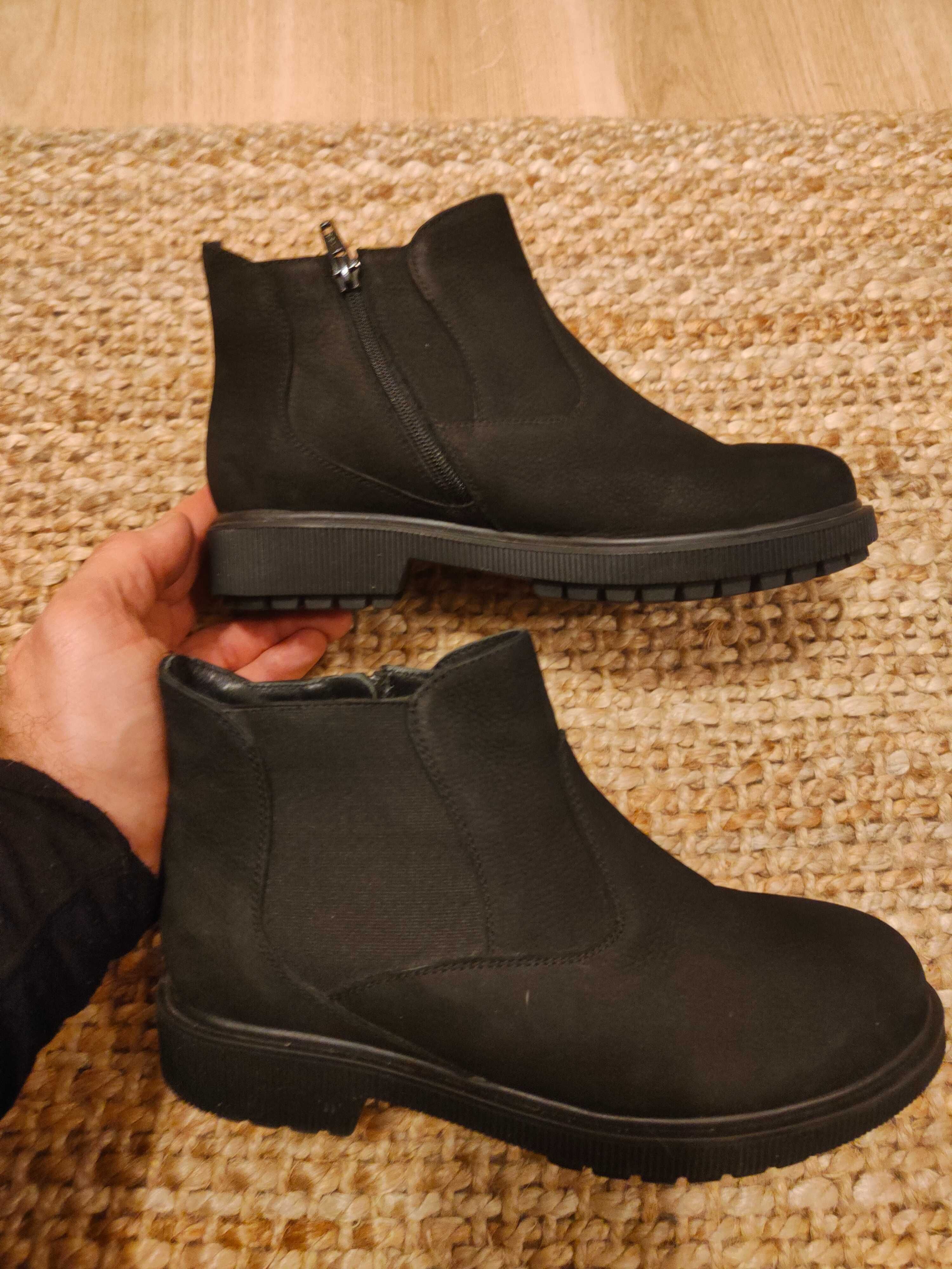 Buty Ocieplane 37 Jak Nowe