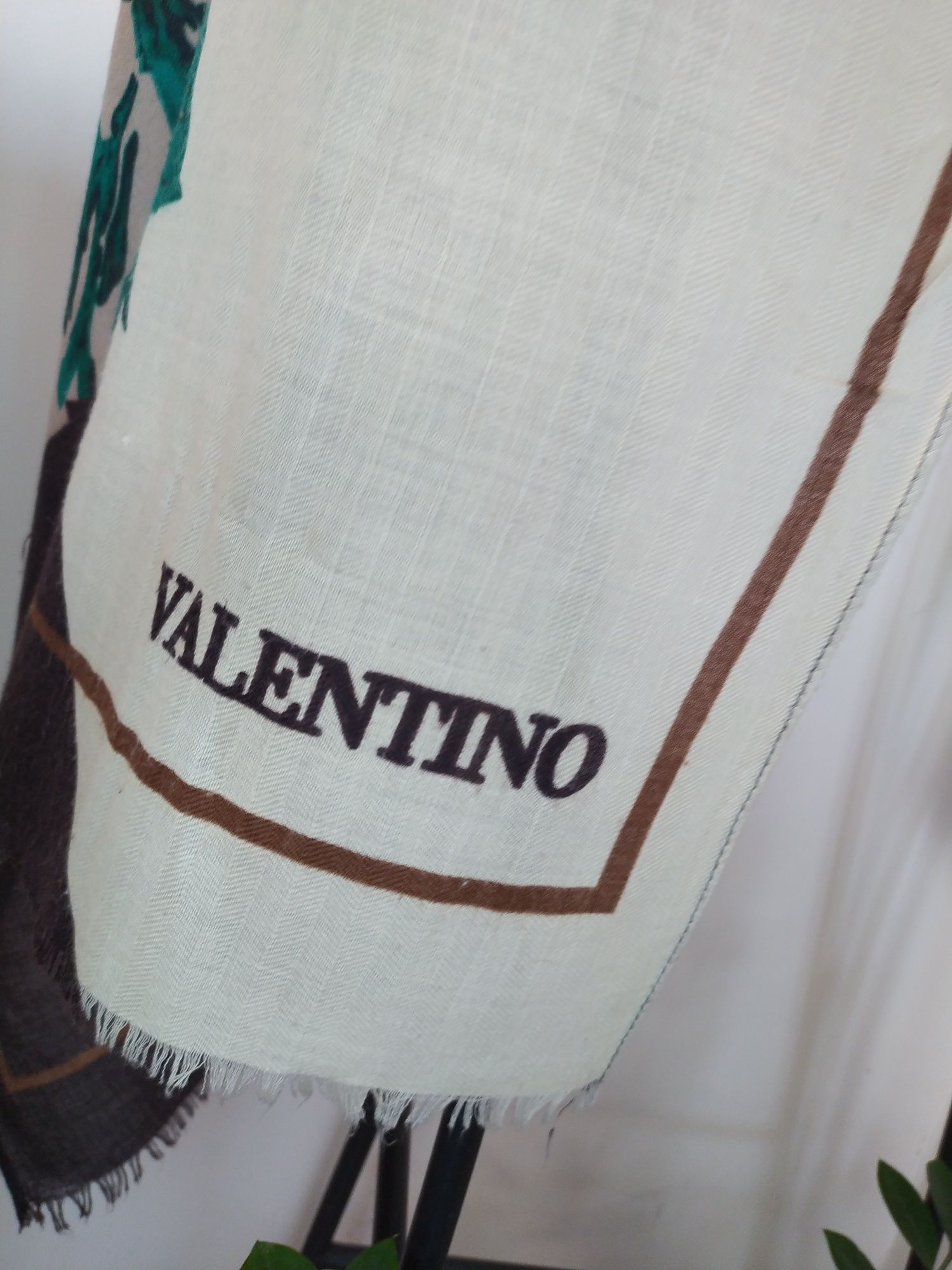 Вовняний шарф Valentino