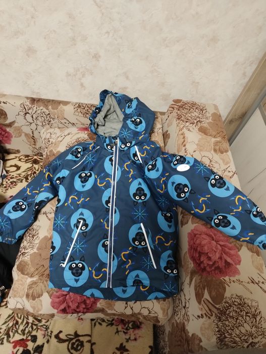 Вітровки, курточки розмір 110