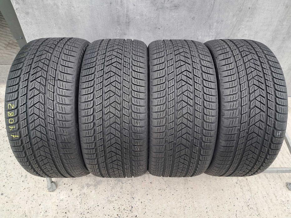 Резина зима 99% протектор Pirelli 275/35 R22 Scorpion Winter