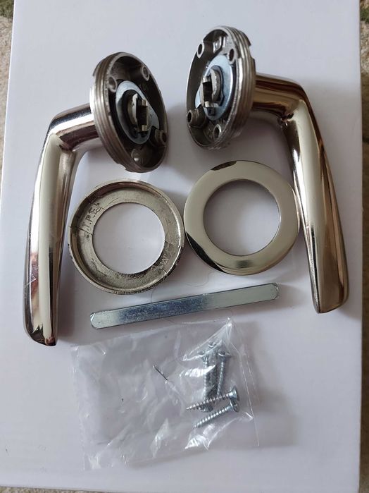 +Ручка дверна роздільна+