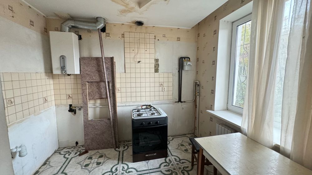 Здам 2к кВ на лівому березі Дніпра