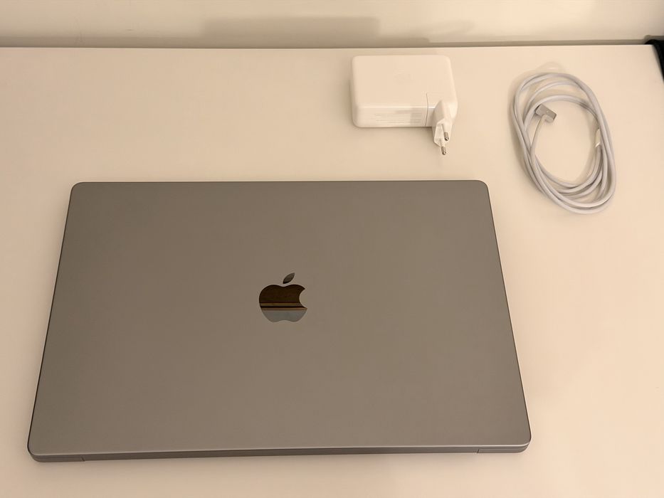 MacBook Pro 16” M1 Pro 2021