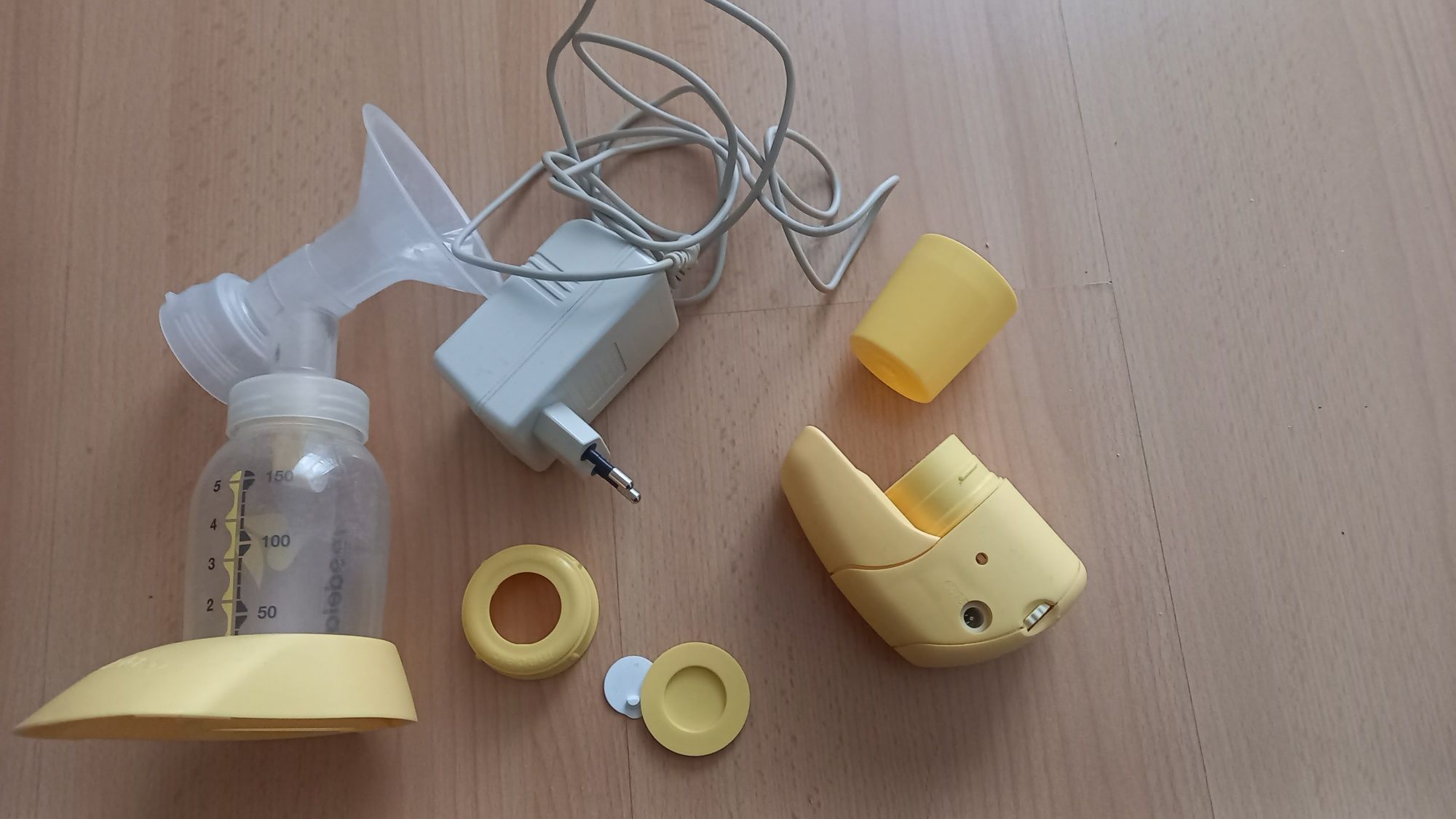 Laktator elektryczny medela