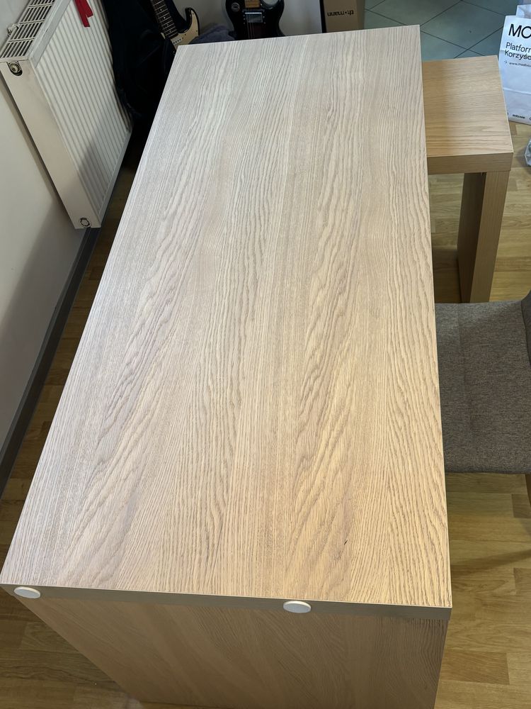 MALM | Biurko z wysuwanym panelem | IKEA