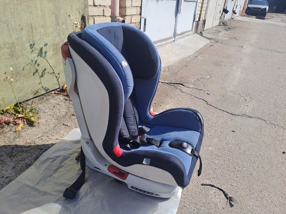 Дитяче авткрісло