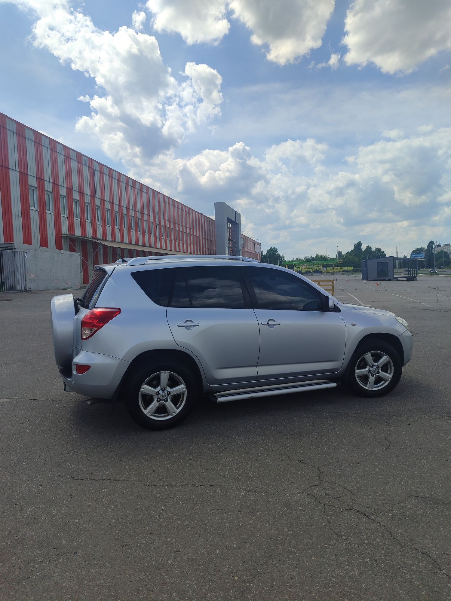 Aвтомобіль Toyota Rav 4 2006