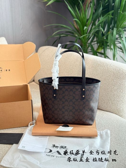 Жіноча сумка Coach A4 Tote