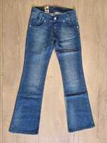 Nowe damskie spodnie jeansowe LEE Leola dzwony rozmiar W26 L31