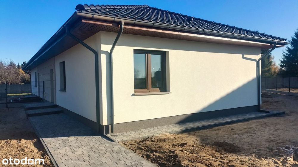 Nowoczesny dom parterowy 103m–rozwiązania Premium, przestronna działka