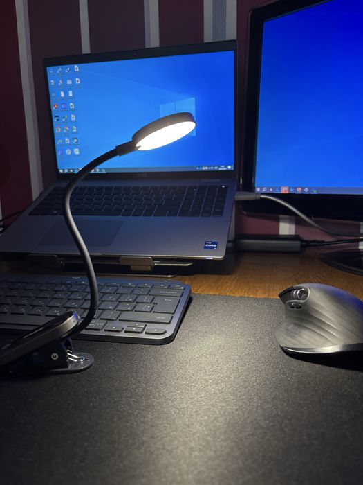 Лампа Baseus mini clip lamp для навчання, роботи або на подарунок