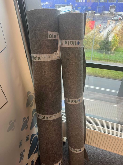 Filc szary, wykładzina filcowa, gr. 3mm, szer. 150cm, dł. ok. 25mb