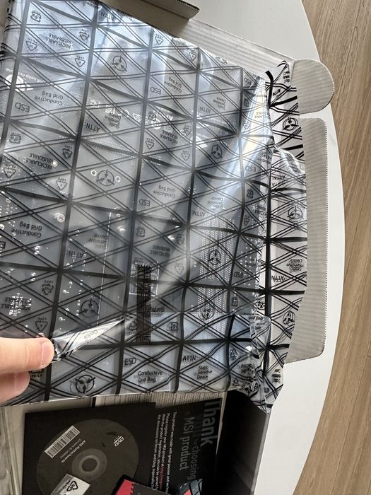 B450 TOMAHAWK MAX материнська плата