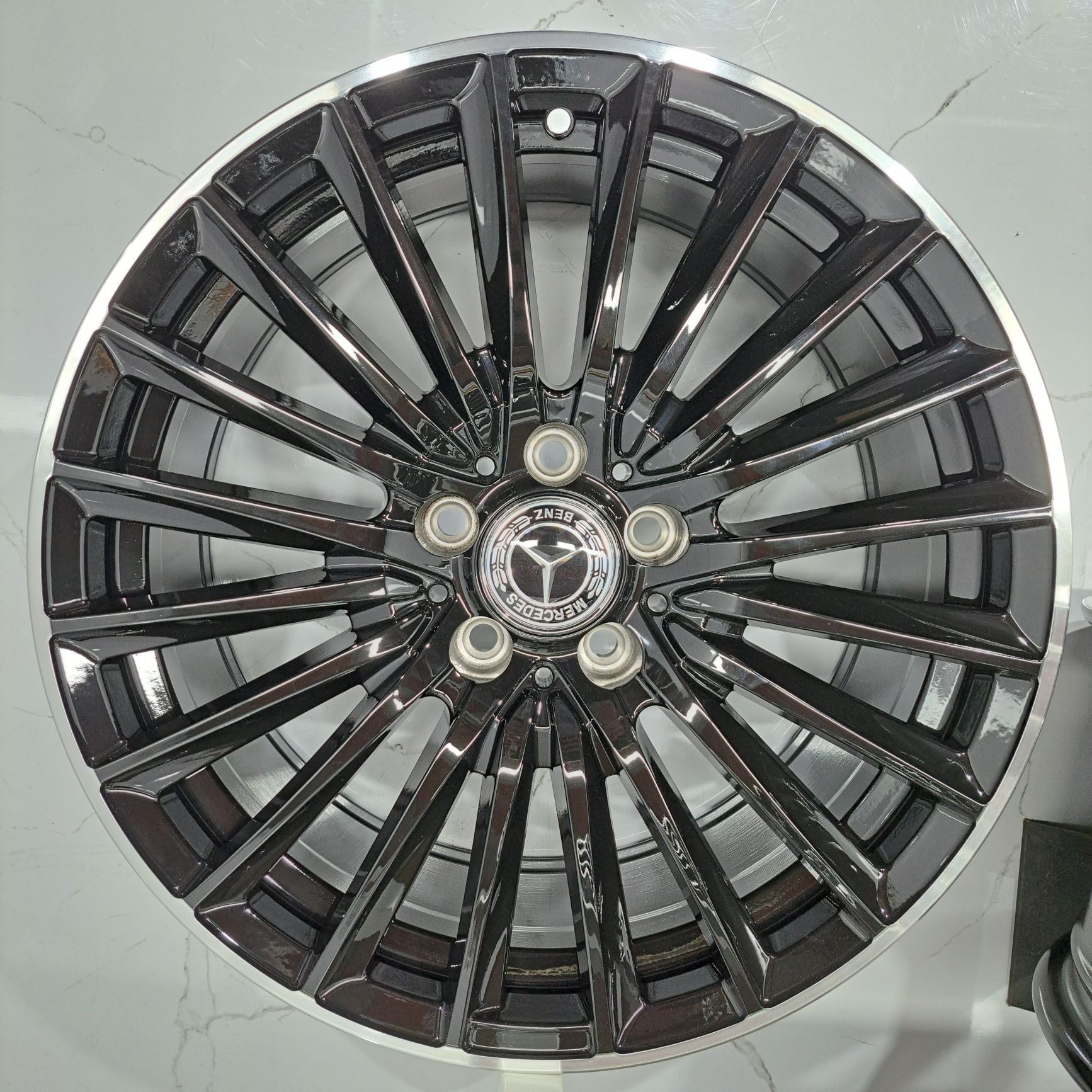 Jantes 18" LOOK Mercedes AMG turbine classe A B C E CLA GLA Vito 5x112