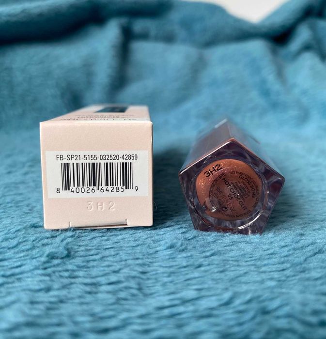 Fenty Beauty Gloss Bomb Universal Lip Luminizer