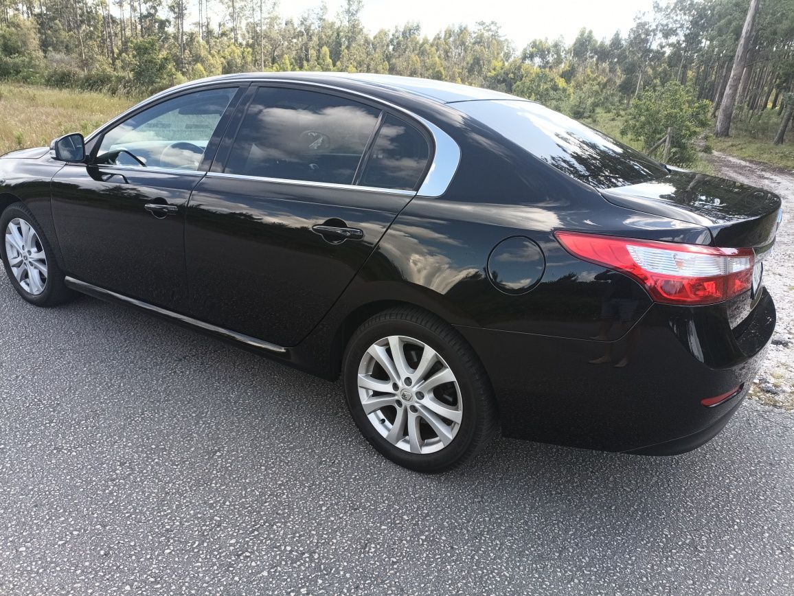Renault Latitude