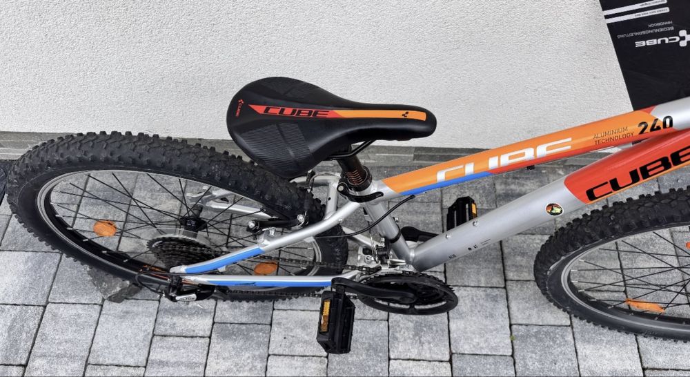 Super stan! Rower Cube koła 24” dla dziecka ok6-9 lat